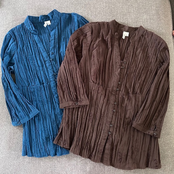 ☀️St. John’s Bay Set of 2 Button Down Shirts - Picture 1 of 10